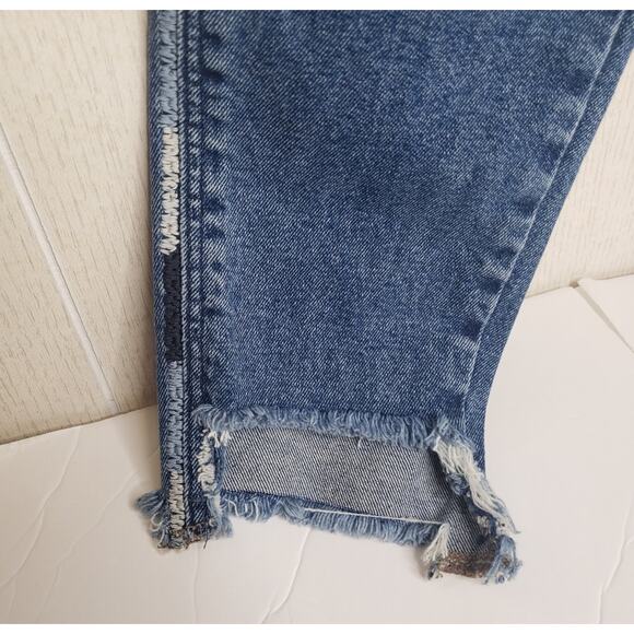 Mavi Adriana distressed mid rise skinny ankle jean raw hem size 25 - Picture 6 of 16